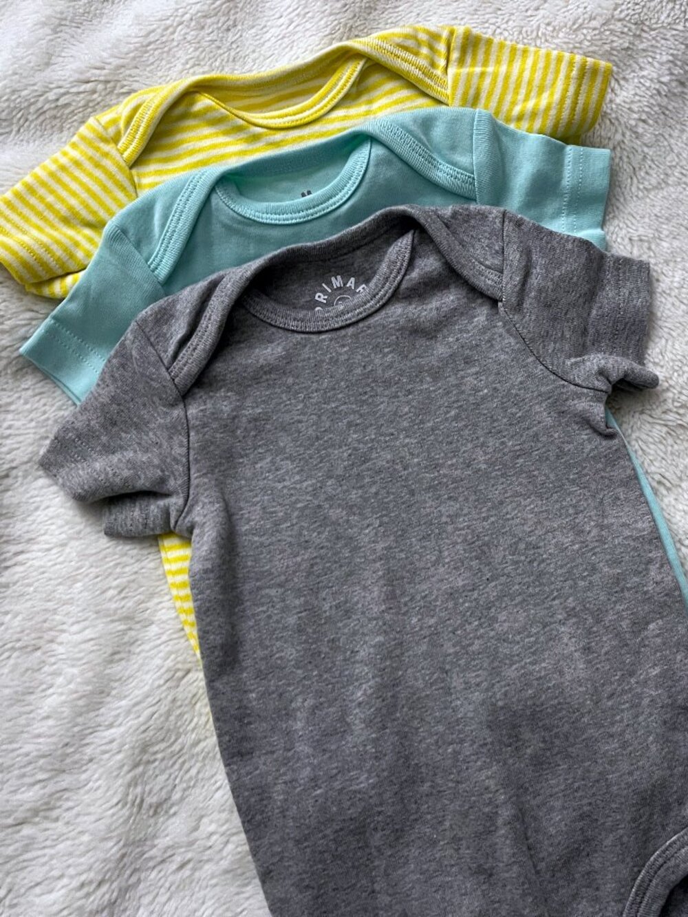 Primary Kids Brand New 3-6 Month Organic Cotton Bodysuits Gender Neutral